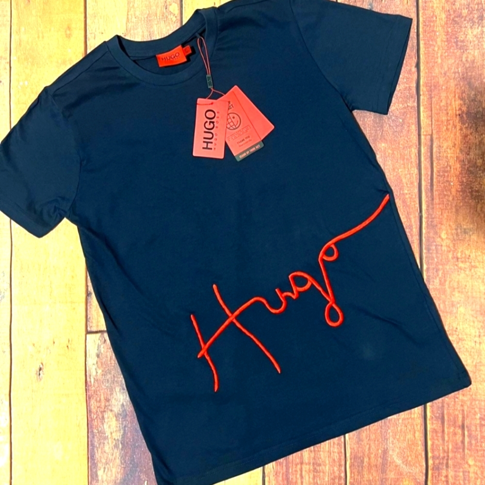 Hugo Boss signature t-shirt NEW
